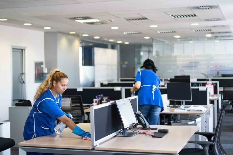 commercial building cleaning
